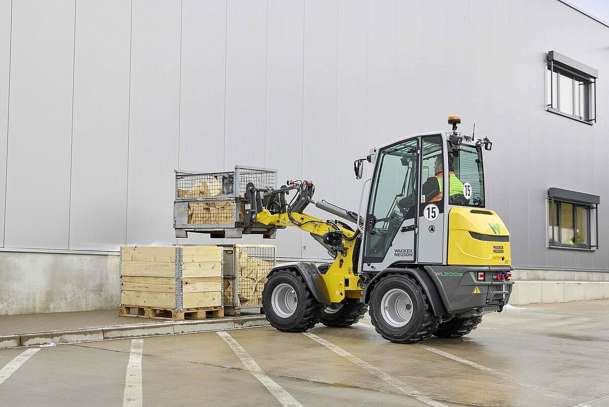 Wacker Neuson presents three new mini excavators: Compact attack against Kubota