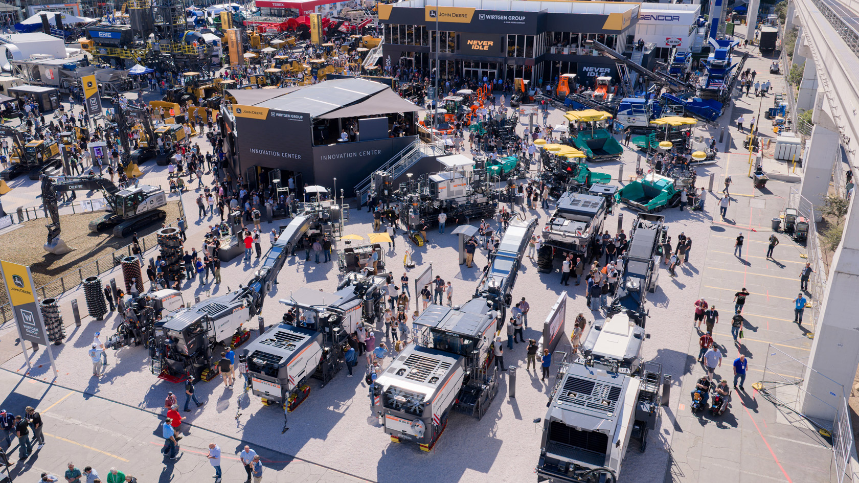 Wirtgen Group auf der Bauma 2025: Wie autonome Steuerung und Stage V den Straßenbau transformieren